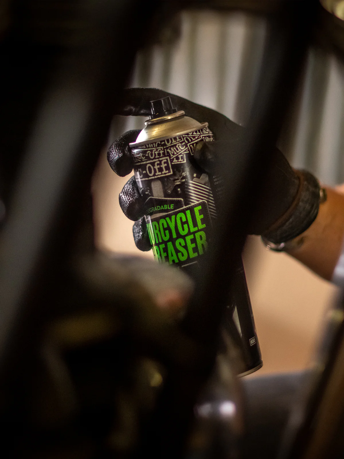 Muc-Off Biodegradable Motorcycle Degreaser - Image 6